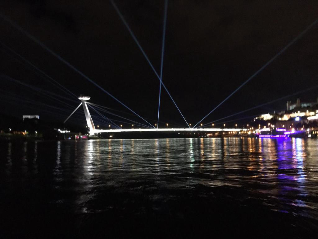 Bratislava z Dunaja1