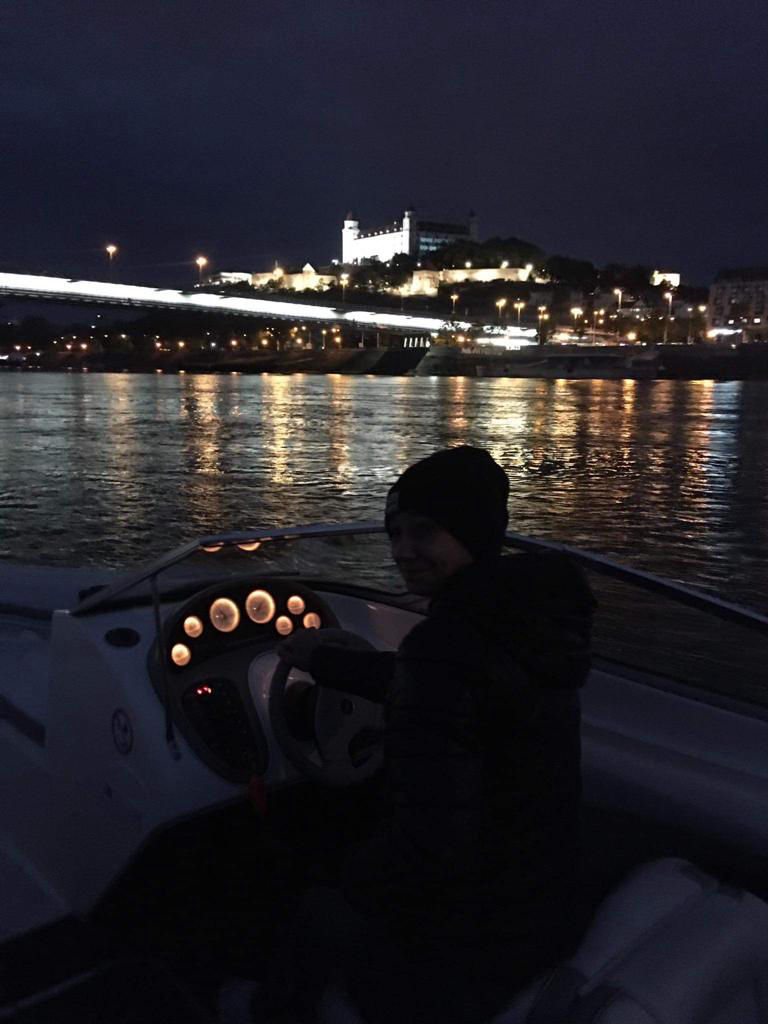 Bratislava z Dunaja1
